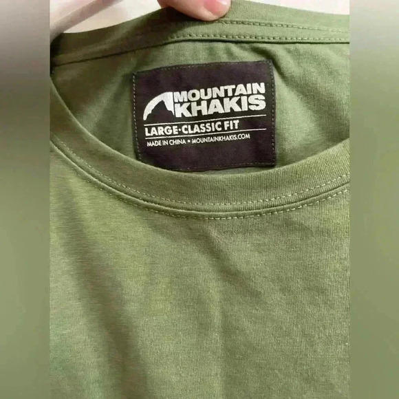 Mountain Khakis - Men’s Classic Fit Army Green Short Sleeve T-Shirt - Size Large - Picture 2 of 5